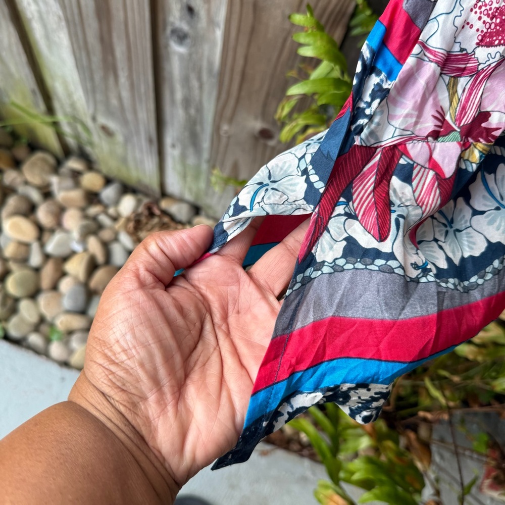 Johnny Was Multicolor Floral Tunic - Picture 5 of 12